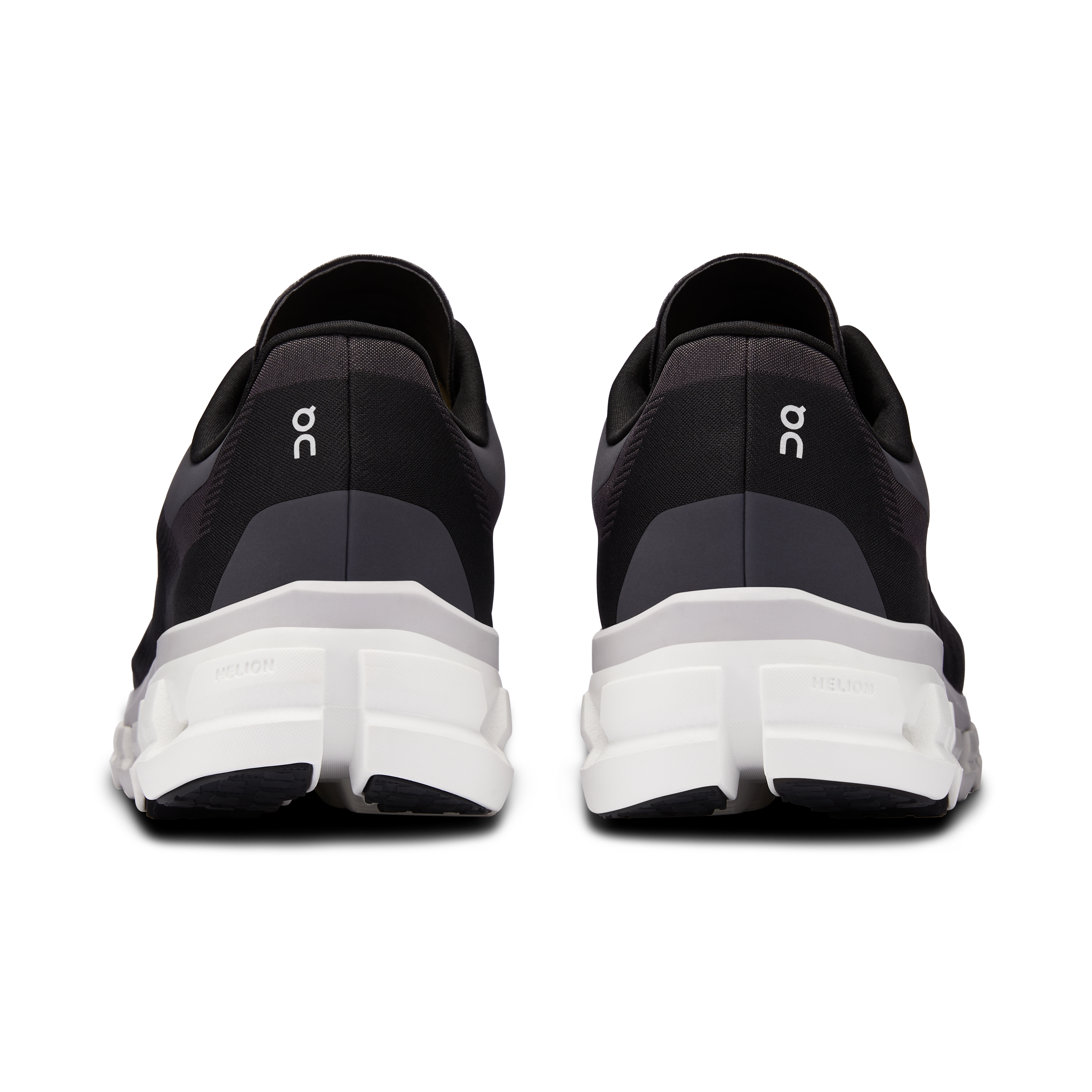 Cloudflow 4 Black | White M