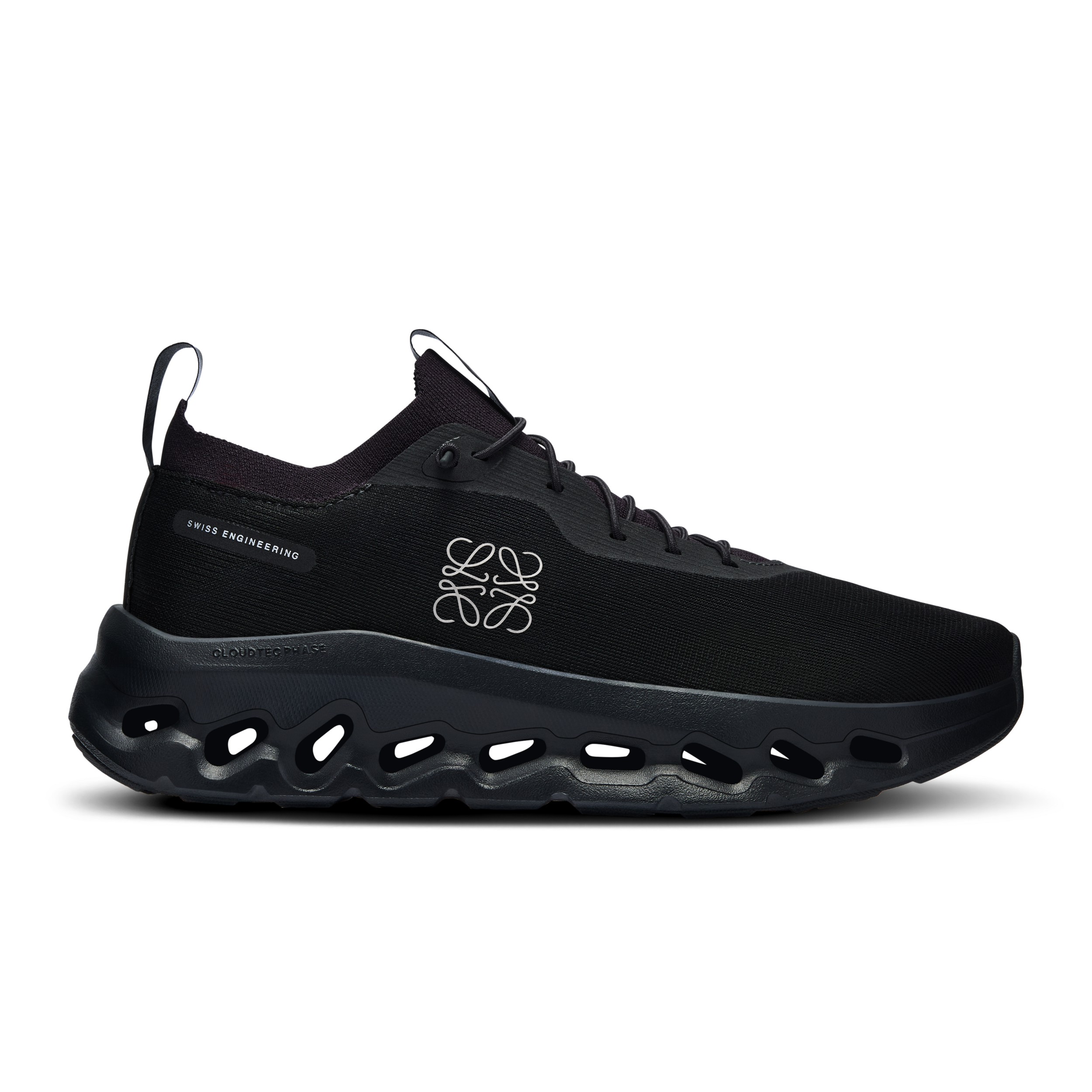 Cloudtilt LOEWE All Black W
