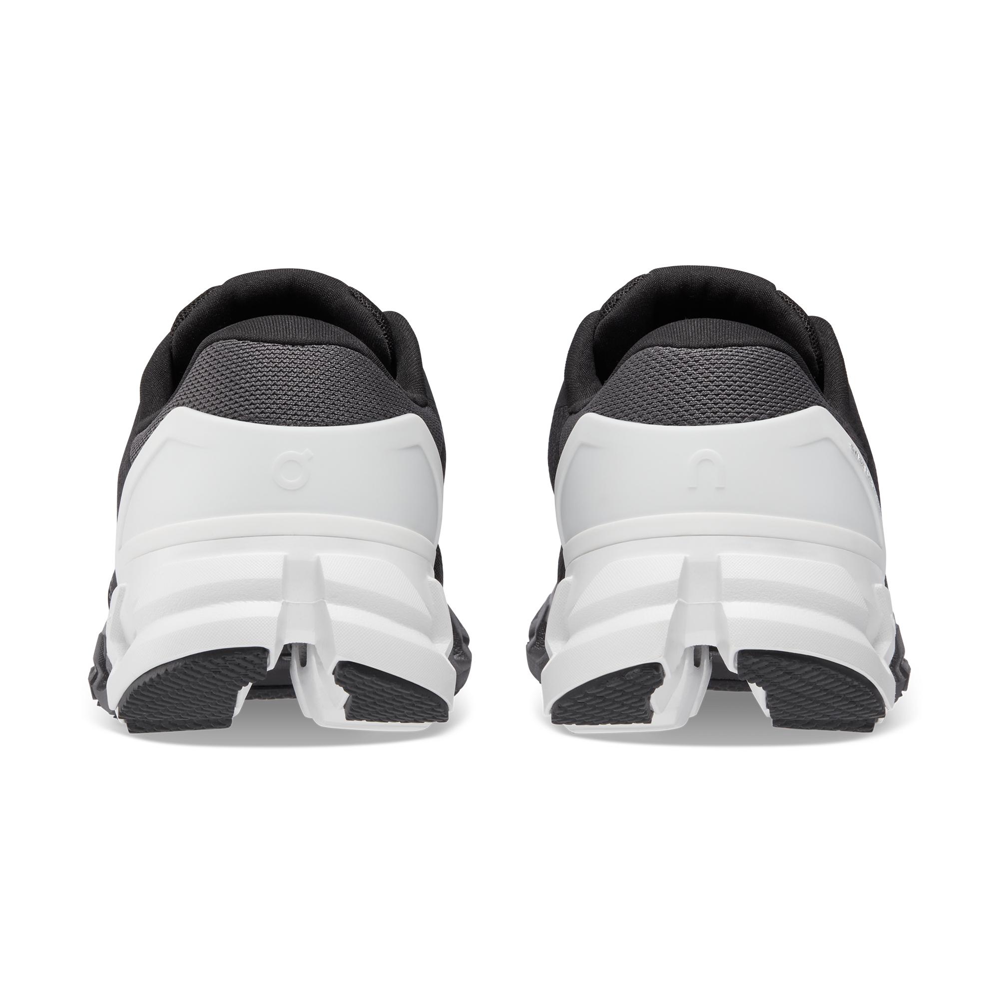 Cloudflyer 4 Black | White W