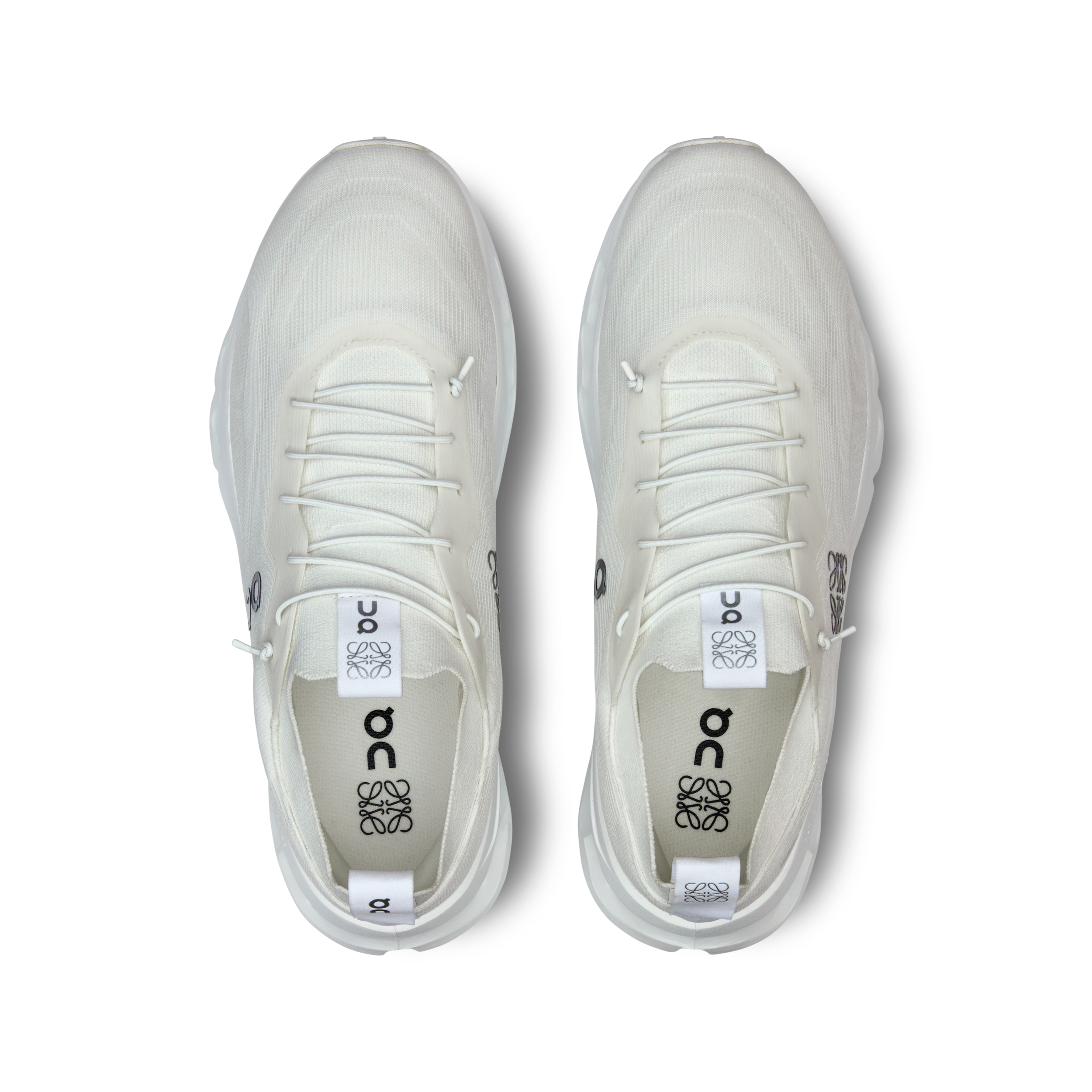 Cloudtilt LOEWE All White M