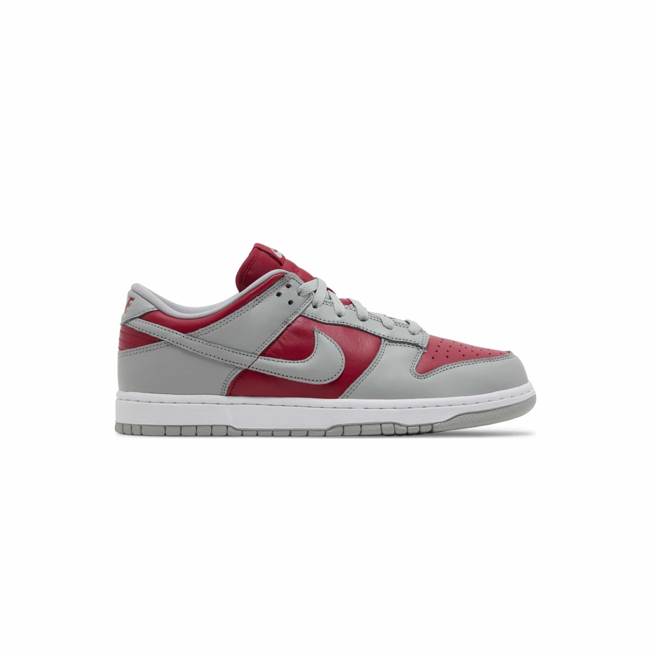 Dunk Low CO.JP 'Ultraman' 2024 - Sneakflyy